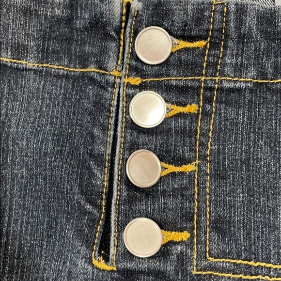 R4R JEANS Denim Jeans Front Buttons wide legged capris CUTE! - Picture 8 of 8